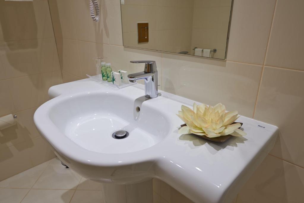 Hotel Azinheira By Ridan Hotels Fátima Habitación foto